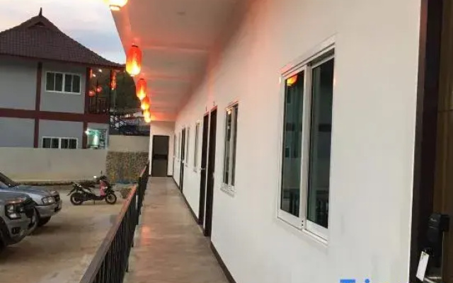Malee Guesthouse
