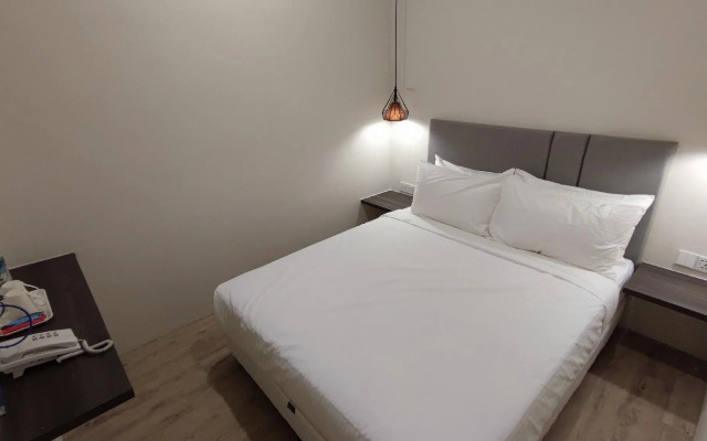 De Luna Hotel Sri Petaling