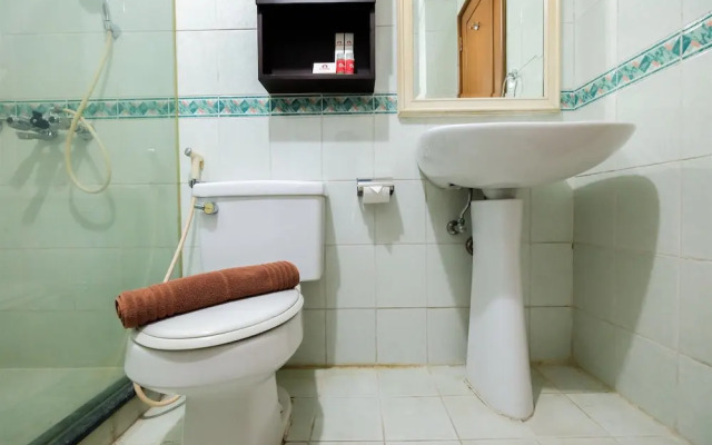 Elegant Minimalist 1BR Puri Imperium Apartment