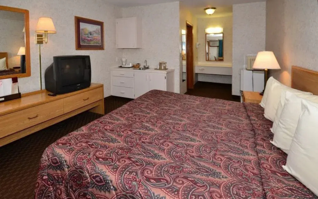Canby Country Inn