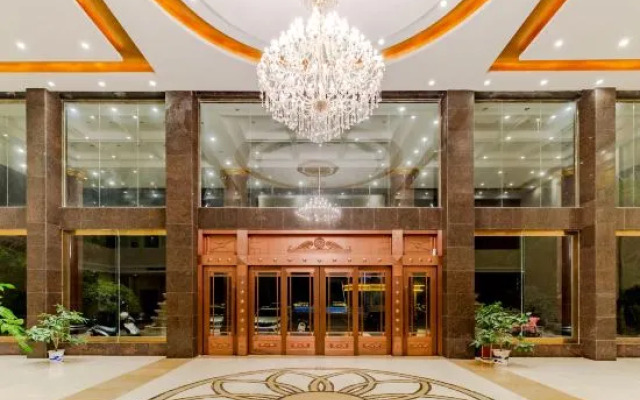 Xinyu Donghu Four Seasons Hotel