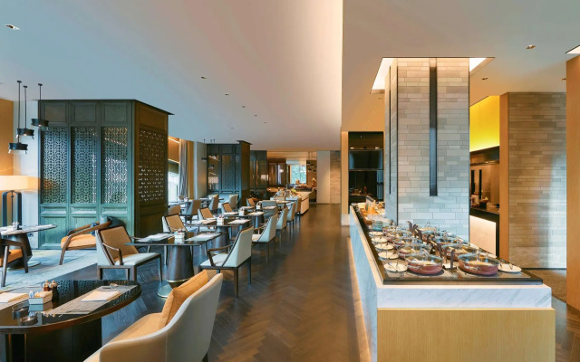 Kempinski Residences Guangzhou - Free shuttle between hotel and Exhibition Center during Canton Fair & Exhibitor registration Counter