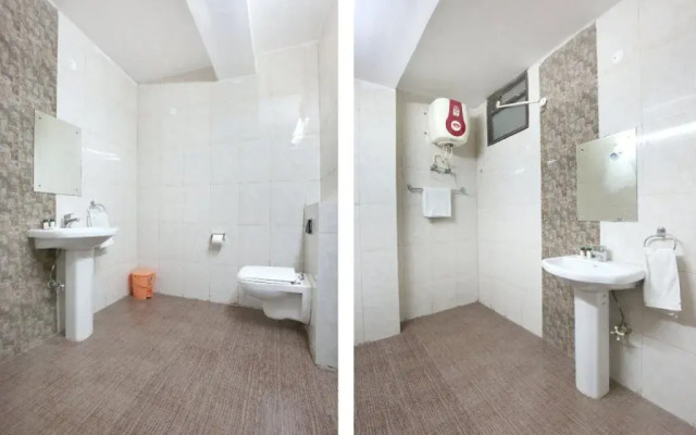 Hotel Oberoi By OYO Rooms