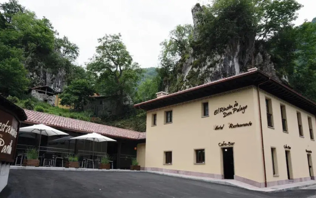 Hotel Rural - El Rincón de Don Pelayo