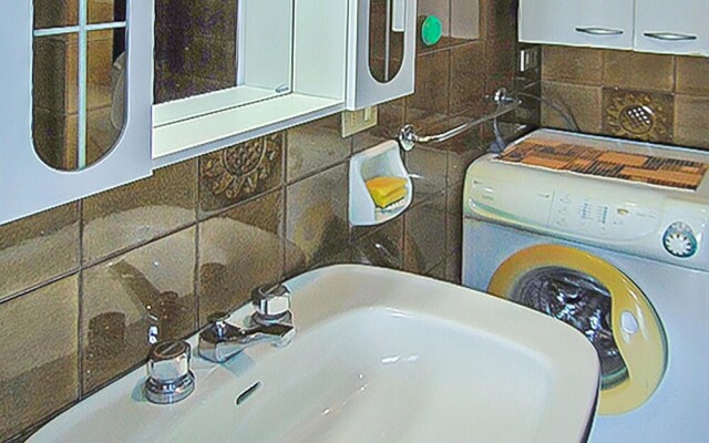 Nice Apartment in Villa Rosa TE With 1 Bedrooms