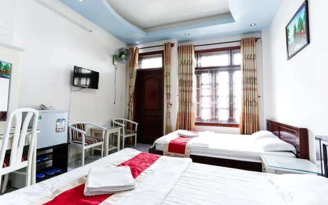 Anh Quoc Hotel