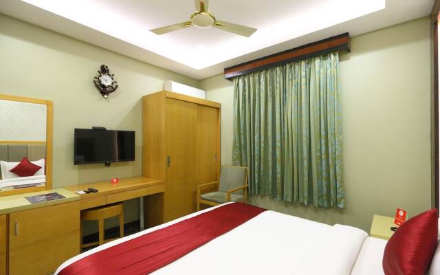 OYO 5446 Hotel Maharajay