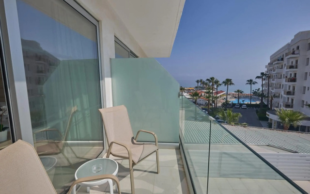 Tsokkos Protaras Hotel