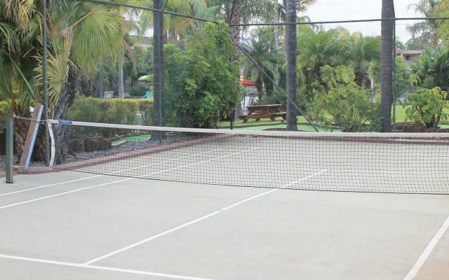 Swan Hill Resort