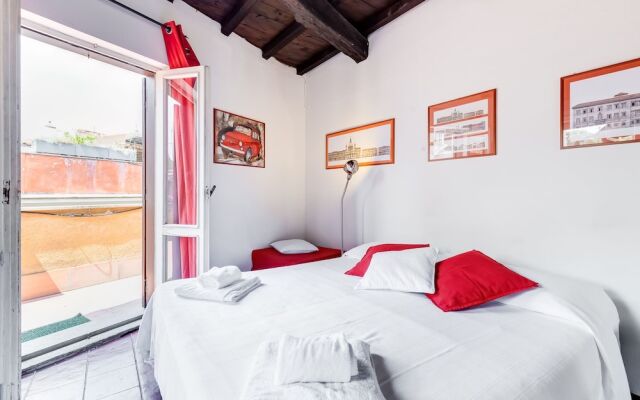 Romantic House in Trastevere