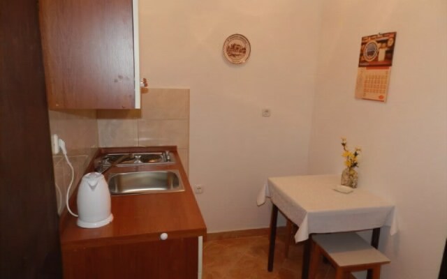 Apartments Ivo