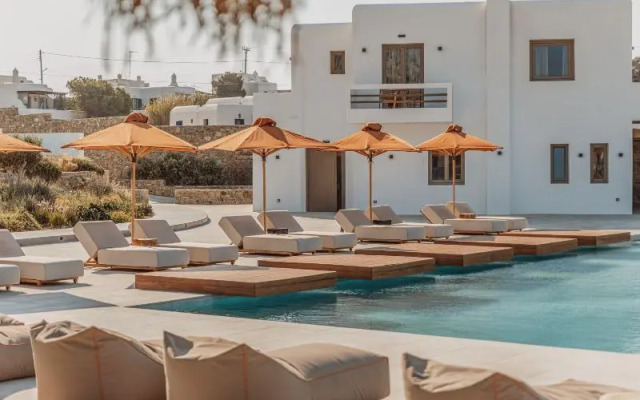Aelo Mykonos