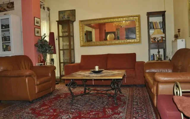 Boutique Apartment in Ioannina with Balcony
