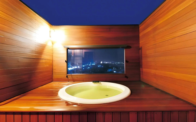 Shirako New Seaside Hotel
