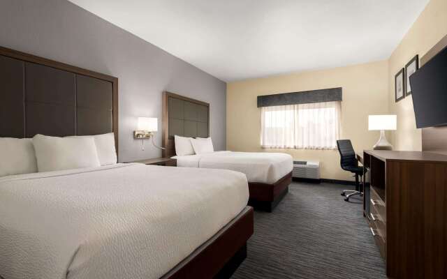 AmericInn by Wyndham Appleton Airport