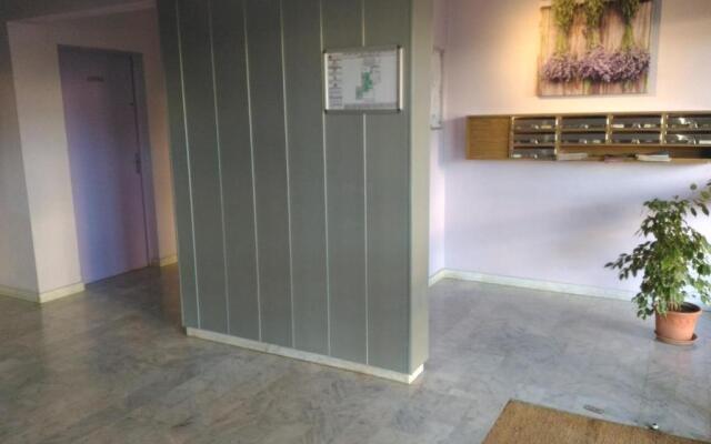 Appartement Le Lavandou, 2 pièces, 4 personnes - FR-1-308-120