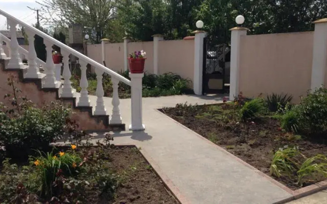 Mini Hotel Artsah Leto