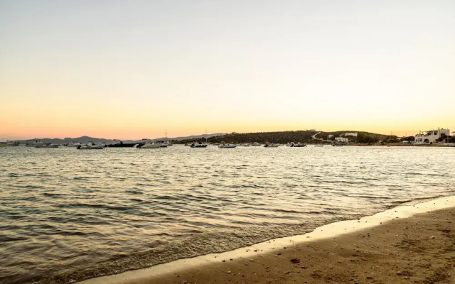 Kiano Suites Paros