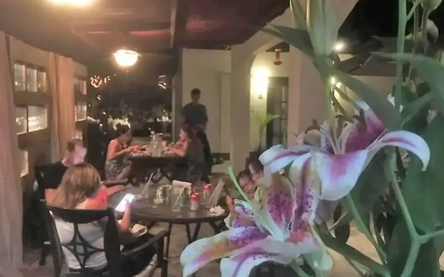 Perla Real Inn