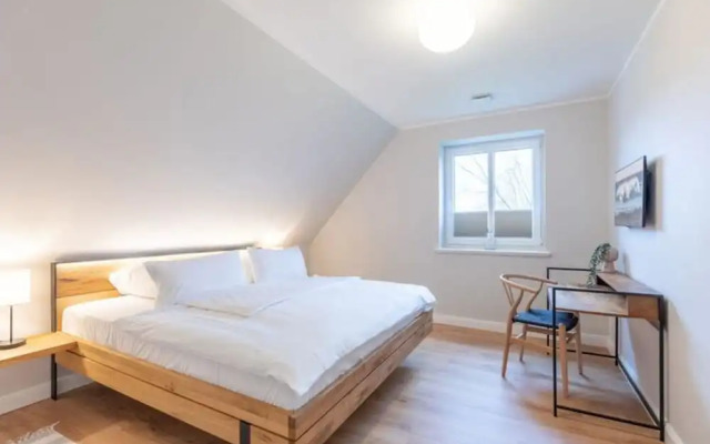 Moderne Doppelhaushalfte in Niebull