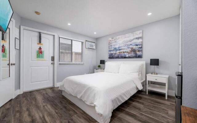 Shell on the Beach 103 - RENOVATED