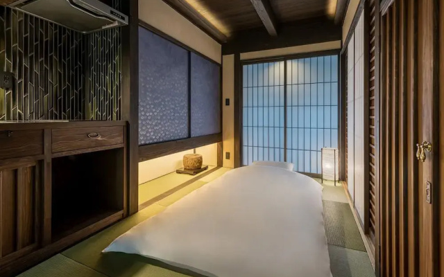 Yorozuha Machiya House