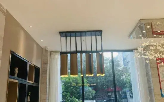 City Comfort Inn (Liuzhou Chengzhong Wanda Customs)