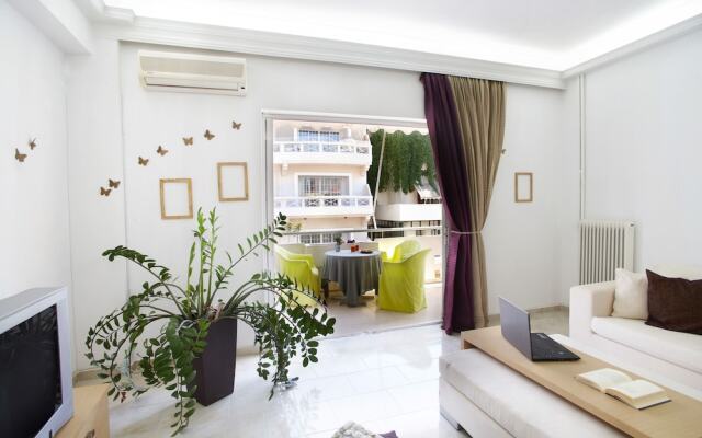 Dream City Apartment near Beach & Venetian Port