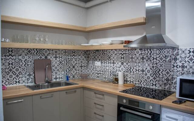 Avres Apartments