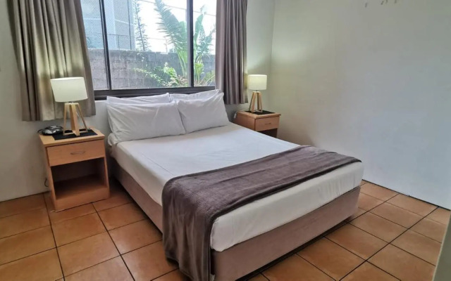 St Tropez Apartments