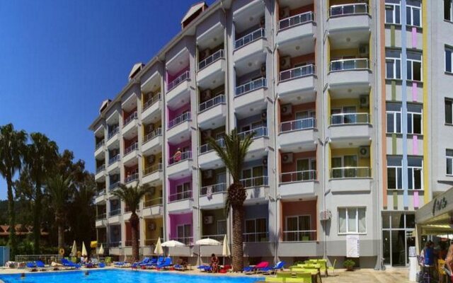 Vela Hotel