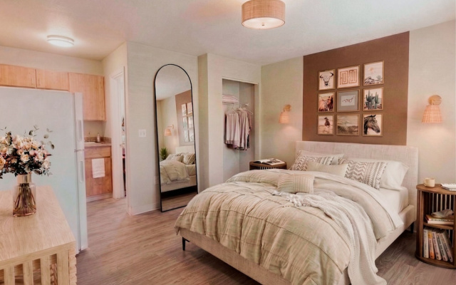 Cozy Tolleson Studio with Pool Access