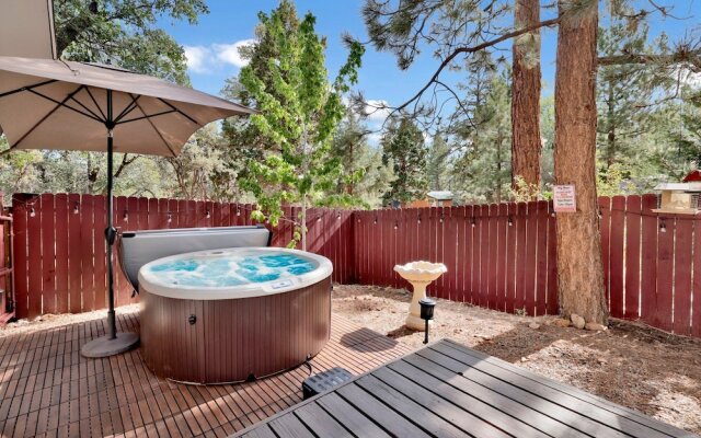 THE Sugar Chalet #2171