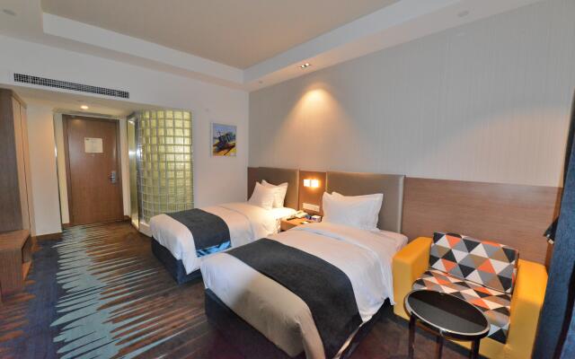 Holiday Inn Express-Weihai Economic Zone by IHG
