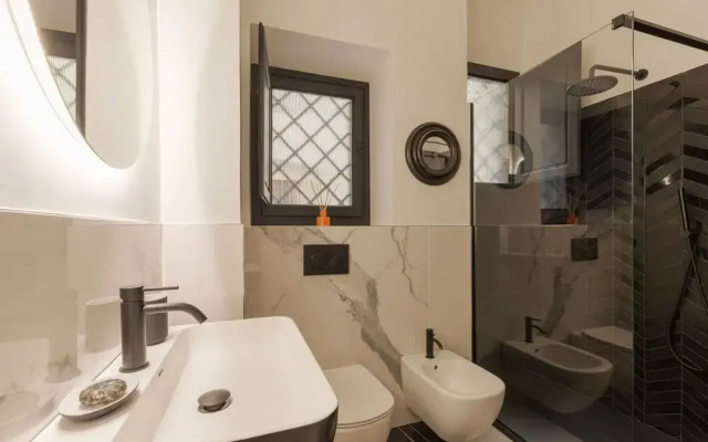 Cavour 83 Prestige House
