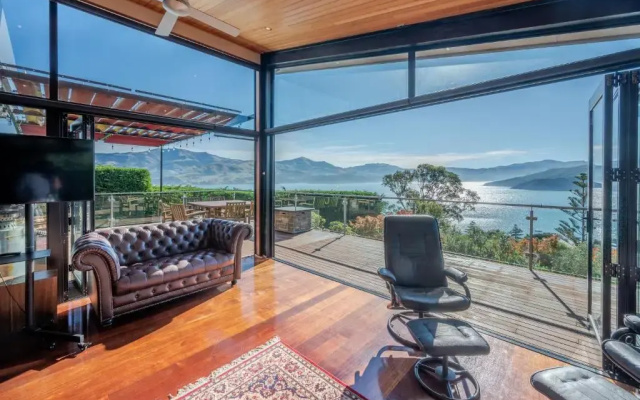 Akaroa Long Harbour Lookout - Akaroa Holiday Home