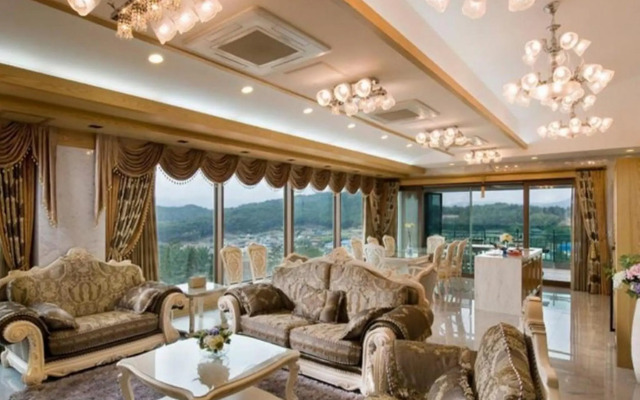 Sungho Resort