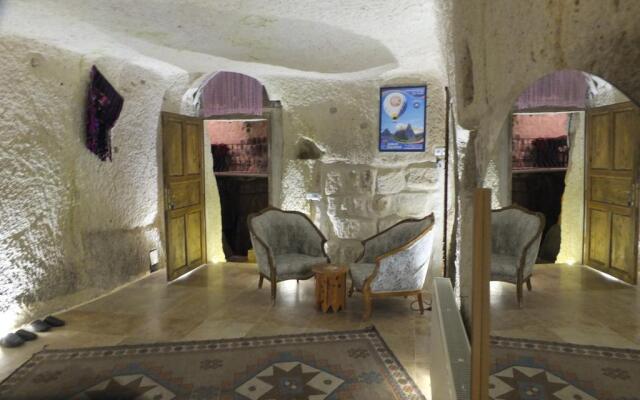 Coco Cave Hotel