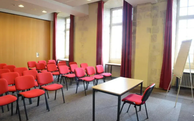 Hotellerie Saint Yves