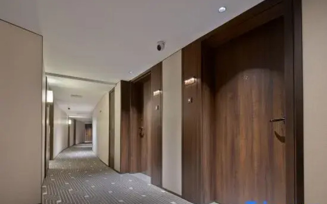 Minghui Hotel