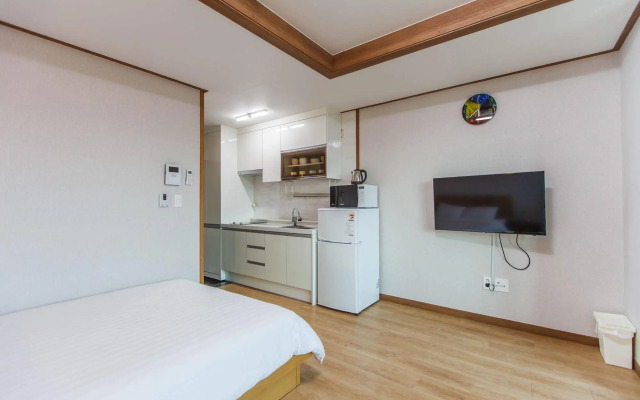 Jeju DK House Pension