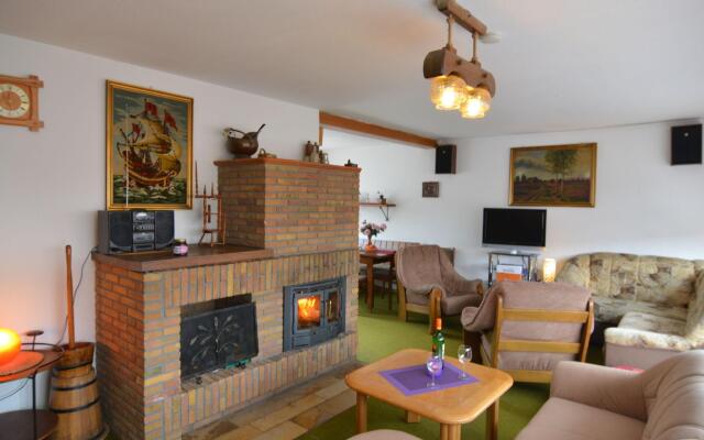 Spacious Apartment in Diemelsee-Heringhausen near Watersports