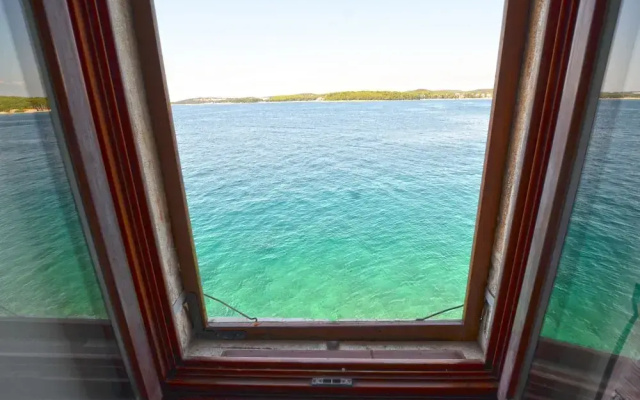 Seaside Escape Rovinj Old Town Apartment