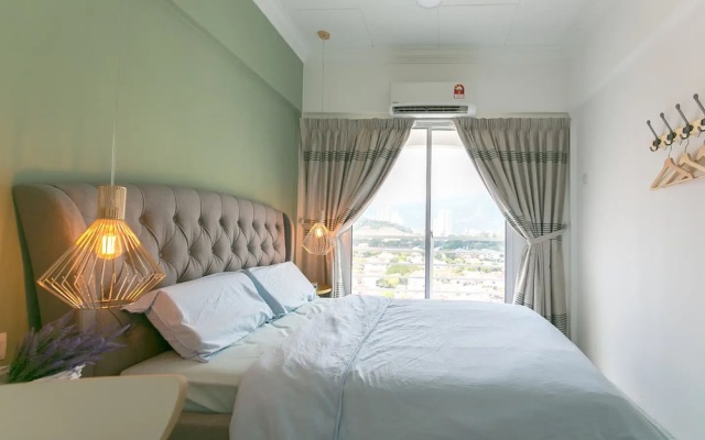Eastern Court 22 by Sanguine – Guest Rooms – Batu Lanchang