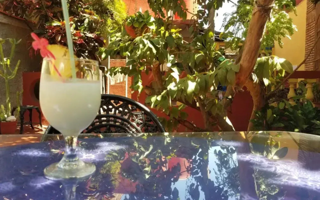 B&B Aryenis y Fernanda