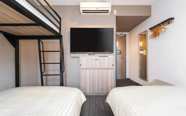 Super Hotel Yokohama Kannai
