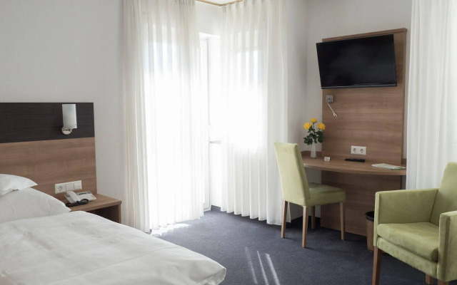 Martins Klause Airport Messe Hotel