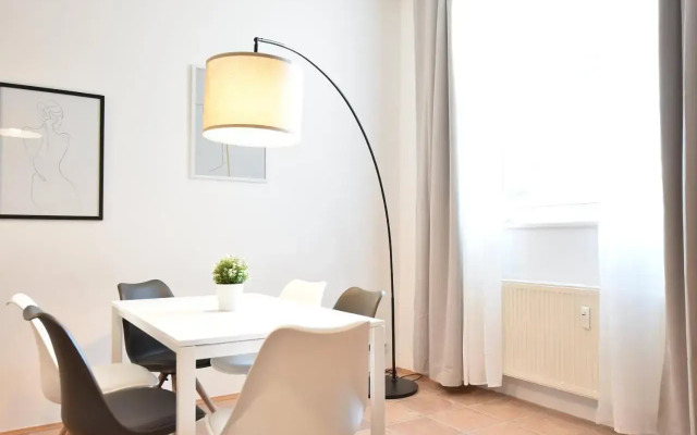 Super central city appartement with free parking