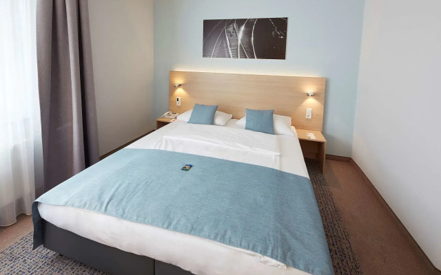 Отель Four Points Flex by Sheraton Goettingen