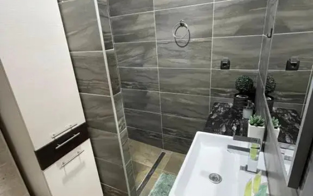 Milmari I2 Lux Apartman Obradovic